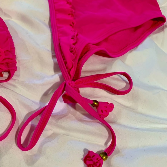 Neon Pink Triangle top bikini with lace ruffles and gold metal accents - Picture 2 of 6
